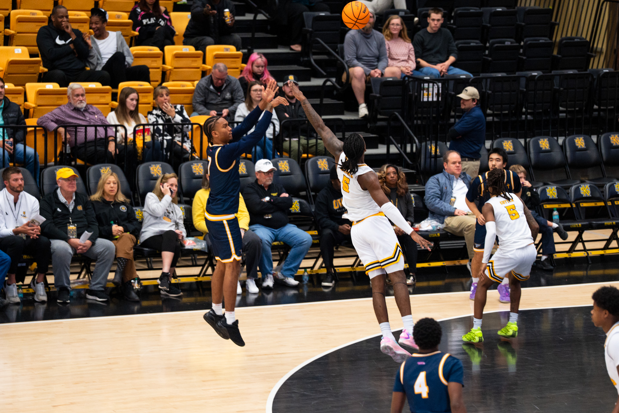 Point Meets Kennesaw State in DI Exhibition