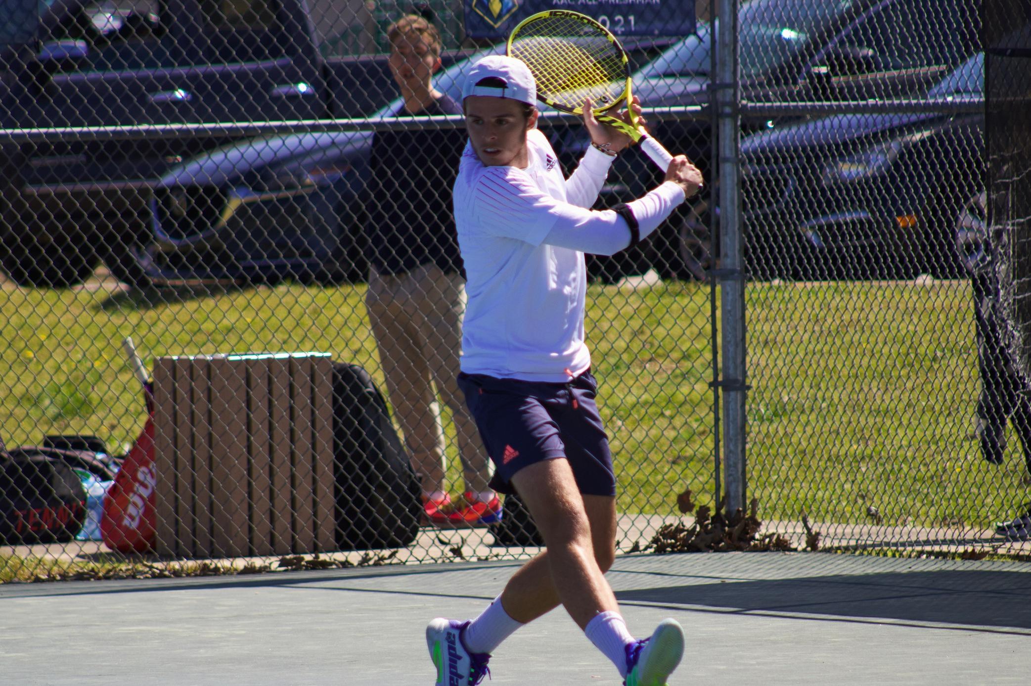 Tennis suffers sweep to nationally-ranked Union