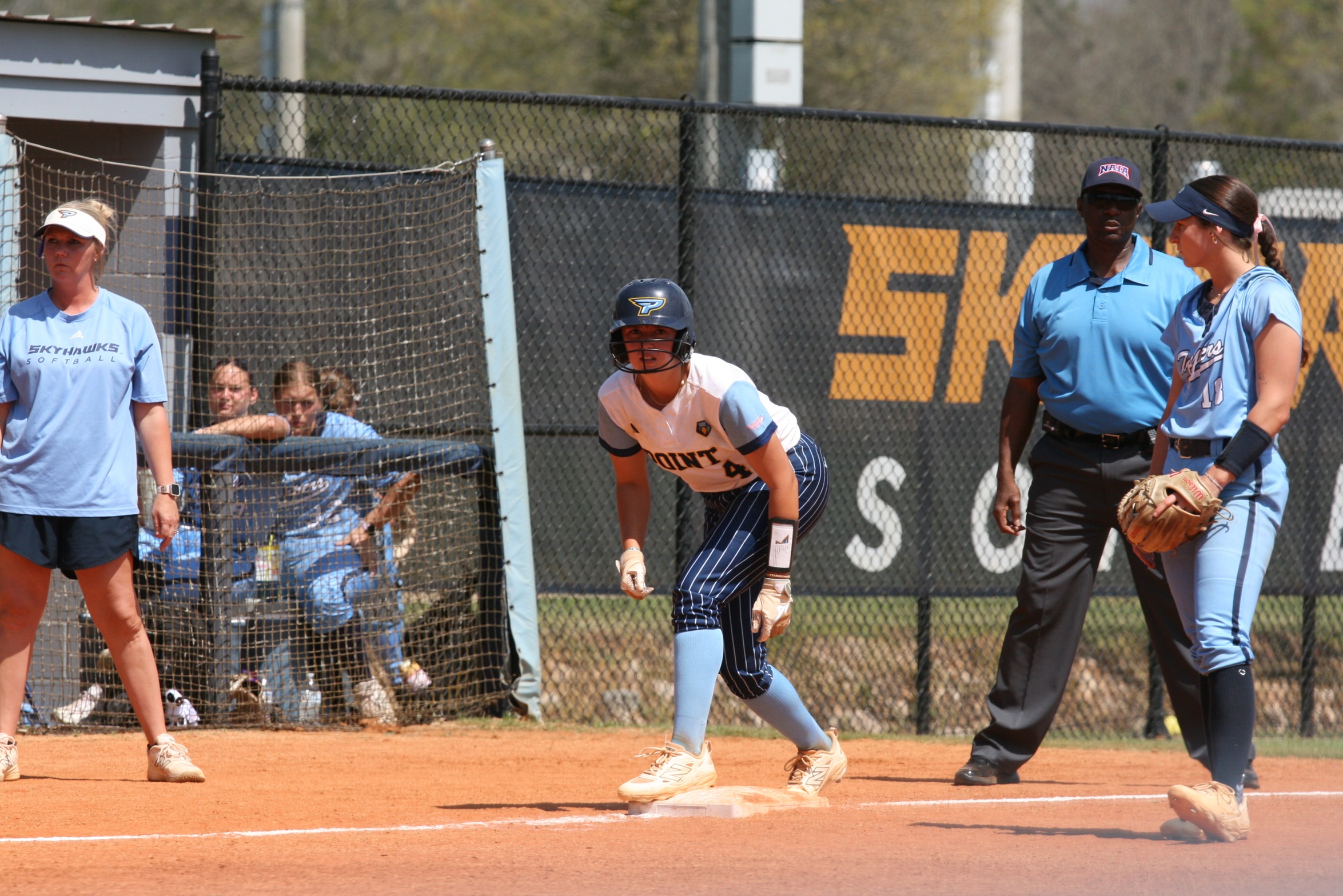 Skyhawks Break Even in Doubleheader Against ABAC